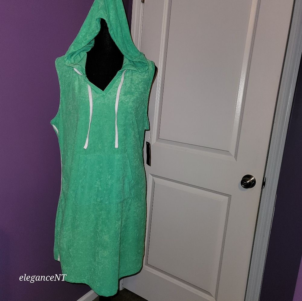 No Boundaries Juniors' Sleeveless Hooded Terry Green  Dress Size XXXL (21) NWT